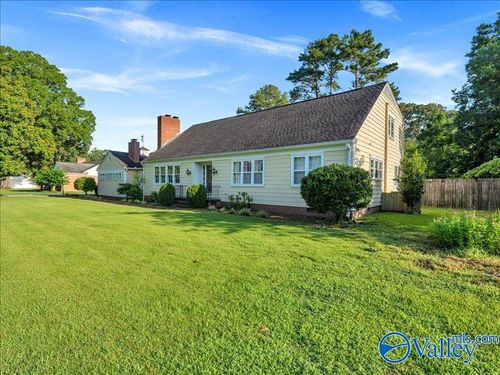 2004 Stratford Rd Se, Decatur, AL, 35601-6640 | Card Image