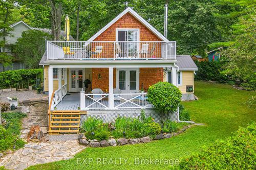 10 6th St, Fenelon Falls, ON, K0M1N0 | Card Image