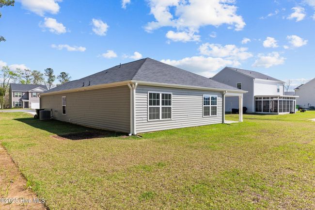 409 King Creek Dr, House other with 3 bedrooms, 2 bathrooms and 2 parking in Havelock NC | Image 28