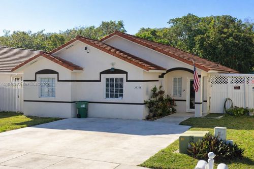 none-14316 Sw 148th Pl, Miami, FL, 33196-5032 | Card Image