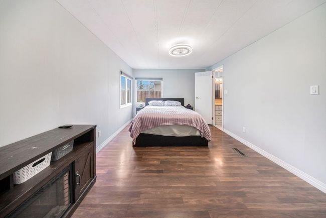 40 Hearthstone Dr, House other with 3 bedrooms, 2 bathrooms and 2 parking in Lacombe AB | Image 21