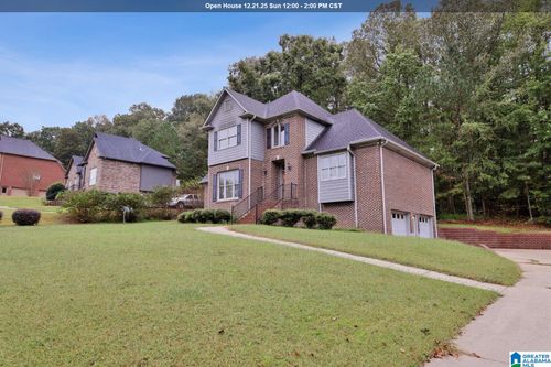 7705 Clayton Cove Pkwy, Pinson, AL, 35126-4065 | Card Image