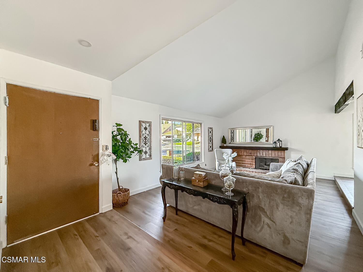 Residential in Simi Valley 3