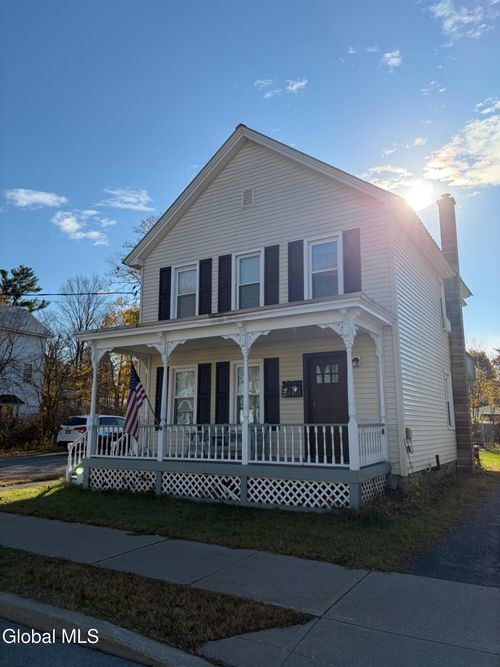 1-6 Walnut St, Corinth, NY, 12822-1220 | Card Image