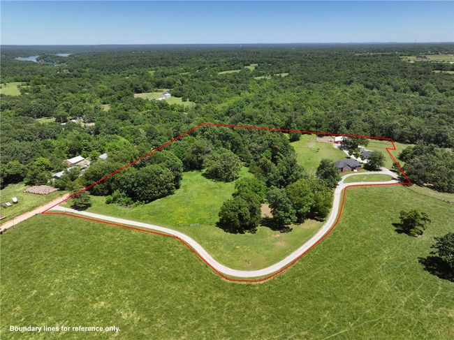 15071 Crossover Rd, House other with 4 bedrooms, 2 bathrooms and null parking in Gravette AR | Image 34