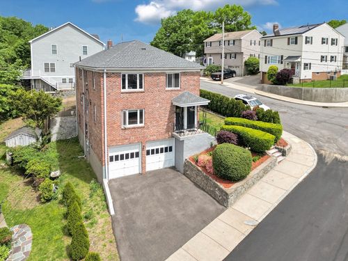 2-5 Spinney, Boston, MA, 02132 | Card Image