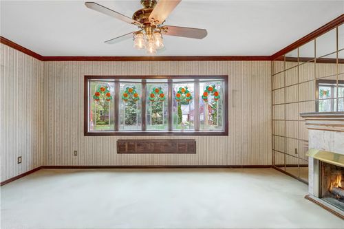 6 Fernwood Ter N, Garden City, NY, 11530-2206 | Card Image