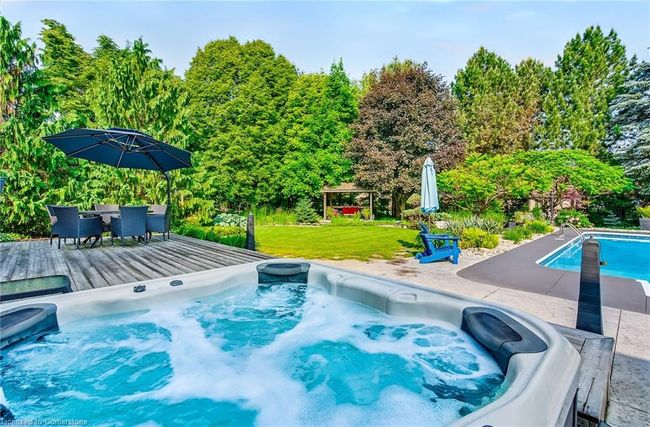 27 Gladiola Dr, House other with 5 bedrooms, 4 bathrooms and 14 parking in Carlisle ON | Image 44