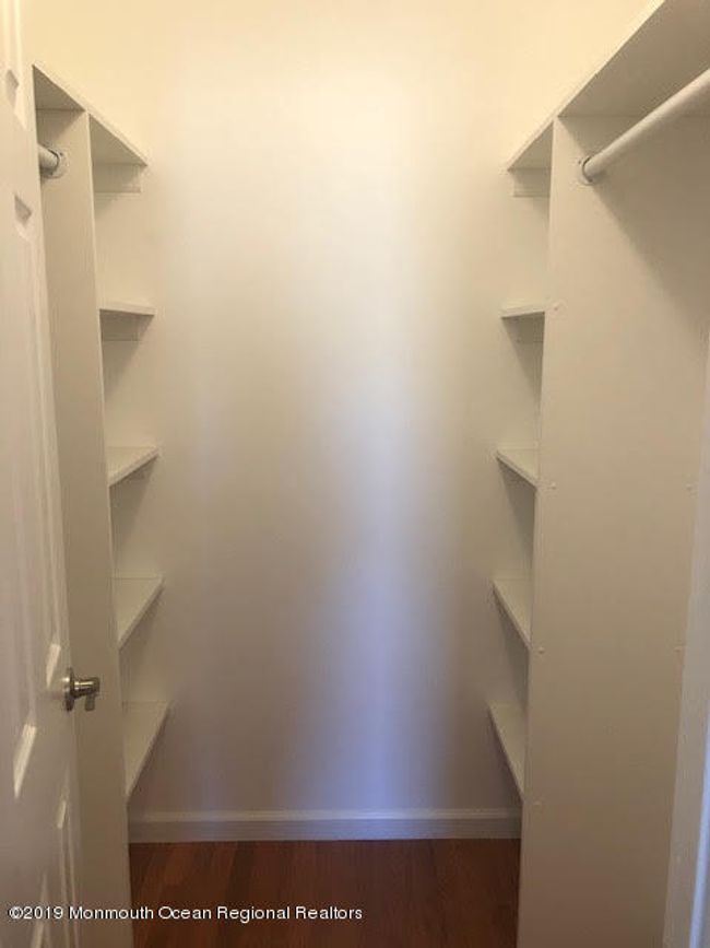 46 Dortmunder Dr, Townhouse with 4 bedrooms, 3 bathrooms and null parking in Manalapan NJ | Image 22