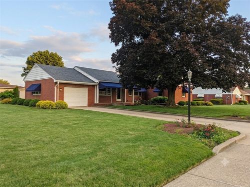 2740 Brodhead Rd, Aliquippa, PA, 15001 | Card Image