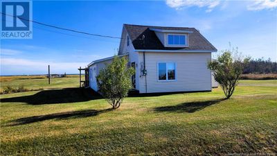 1645 Ch Wilson Point, House other with 4 bedrooms, 1 bathrooms and null parking in Miscou NB | Image 2