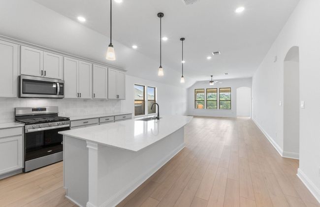 6517 Apache Plum Ln, House other with 3 bedrooms, 2 bathrooms and null parking in Spicewood TX | Image 4