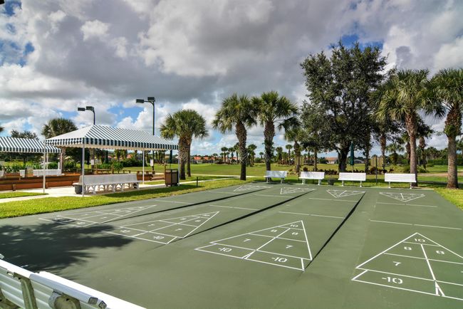 368 Nw Springview Loop, House other with 3 bedrooms, 2 bathrooms and null parking in Port St. Lucie FL | Image 37