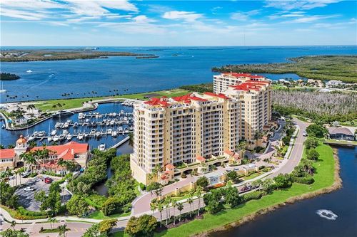 804-6021 Silver King Blvd, Cape Coral, FL, 33914-8078 | Card Image