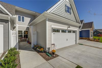 Gorgeous entry patio into home | Image 2