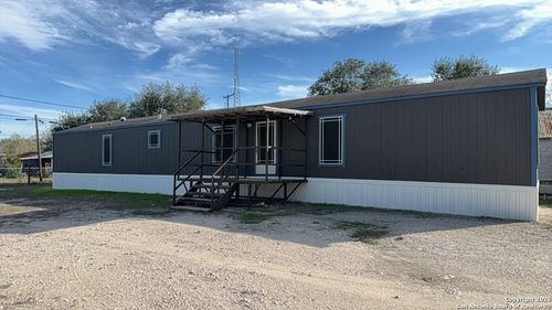 316 Simmons Ave, Agua Dulce, TX, 78330 | Card Image