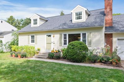 55 Case Parkway, House other with 3 bedrooms, 2 bathrooms and null parking in Burlington VT | Image 2