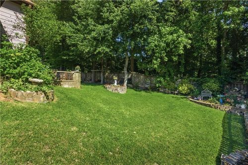 945 Fox Meadow Ln, Lawrenceville, GA, 30043-6381 | Card Image