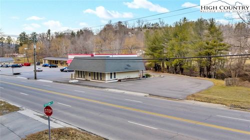 900 United Stts Hghwy 221 Bsnss Rte N, West Jefferson, NC, 28694 | Card Image