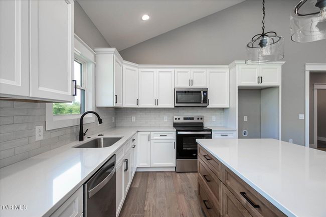 264 Ruby Rose Rdg, House other with 4 bedrooms, 3 bathrooms and null parking in Jonesborough TN | Image 10