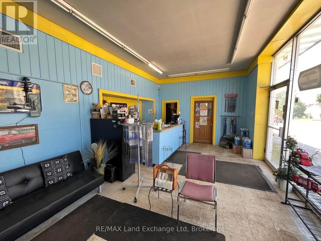 504 Campbell St, Home with 0 bedrooms, 0 bathrooms and null parking in Lucknow ON | Image 10