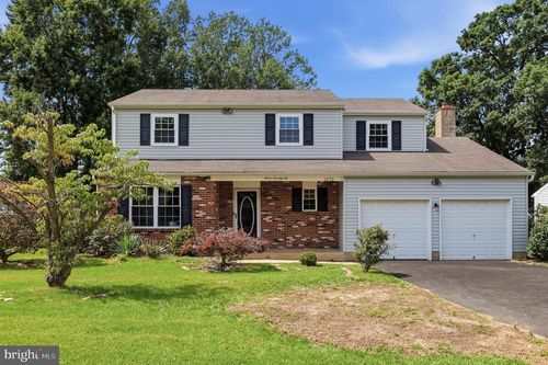 1272 Twin Streams Dr, WARMINSTER, PA, 18974-2272 | Card Image