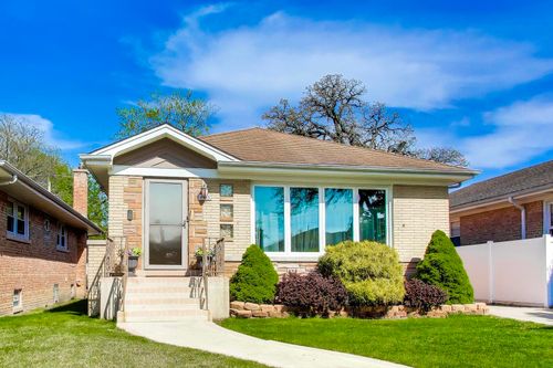 4953 N Normandy Ave, Chicago, IL, 60656-4001 | Card Image