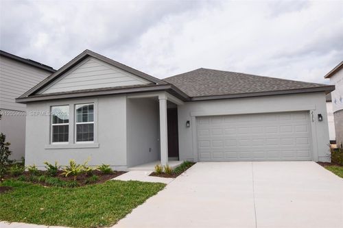 2370 Lancashire St, Davenport, FL, 33896-7145 | Card Image