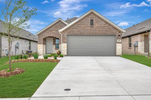 7003 Butterfield Dr, Sanger, TX, 76266-2021 | Card Image