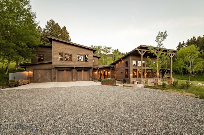 900 Cloud Nine Rd, House other with 3 bedrooms, 3 bathrooms and null parking in Bozeman MT | Image 7