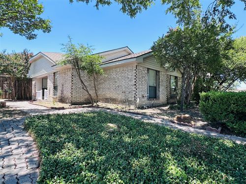 1501 Wheatfield Ct, Mesquite, TX, 75149-6850 | Card Image