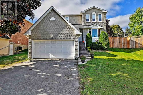 362 Jack Rettie Crt, Newmarket, ON, L3Y7X8 | Card Image