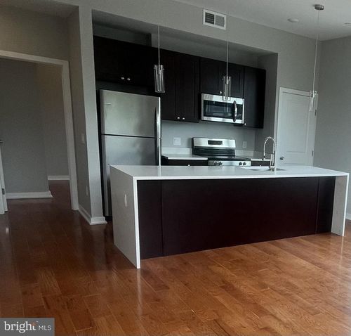 301-203 Haverford Ave, NARBERTH, PA, 19072-2210 | Card Image