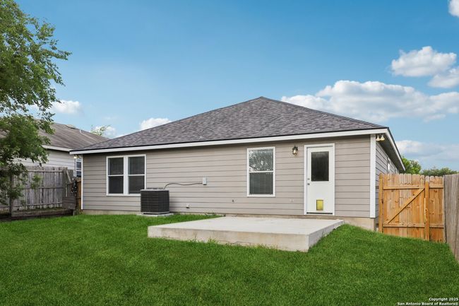 109 Creek Run, House other with 3 bedrooms, 2 bathrooms and null parking in Cibolo TX | Image 41