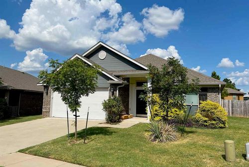 925 S Linford Dr, Stillwater, OK, 74074-5863 | Card Image