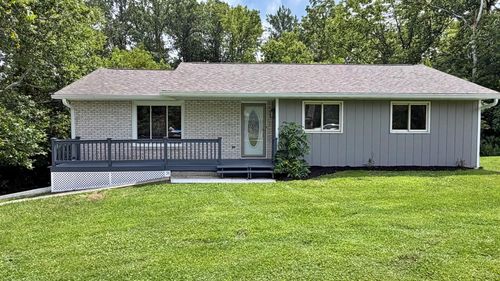 18 Rolling Hills Rd, Versailles, IN, 47042-8392 | Card Image