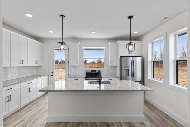 1807 Three Island Rd, Home with 3 bedrooms, 3 bathrooms and 5 parking in Walling TN | Image 44