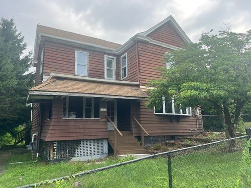 133 Whyle Ave, Uniontown, PA, 15401-2348 | Card Image
