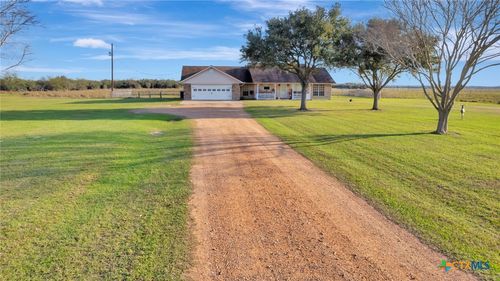 399 Keefe Road, Victoria, TX, 77905 | Card Image