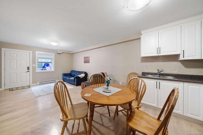 609 Amble Pl, House other with 4 bedrooms, 4 bathrooms and 3 parking in Langford BC | Image 31