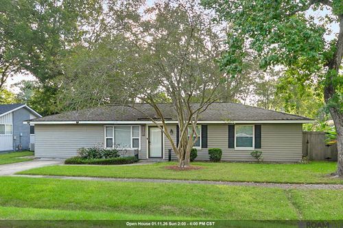 1922 Mullen Dr, Baton Rouge, LA, 70810-3380 | Card Image