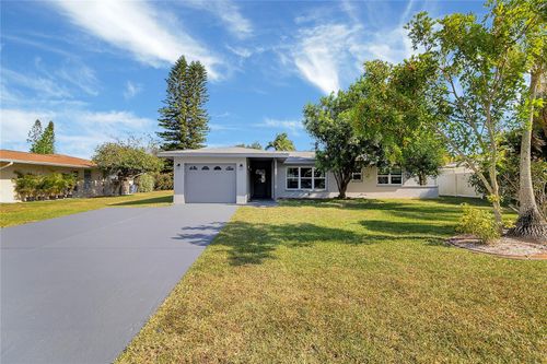 60 Golfview Rd, ROTONDA WEST, FL, 33947-2230 | Card Image