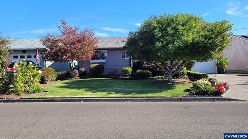 1930 Sallal Rd, Woodburn, OR, 97071 | Card Image