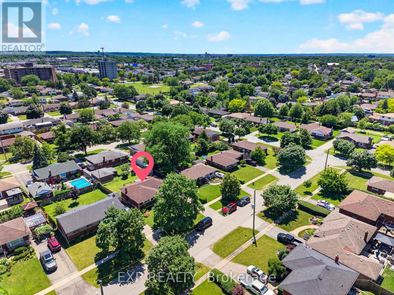 Residential in St. Catharines (Carlton/Bunting) 5