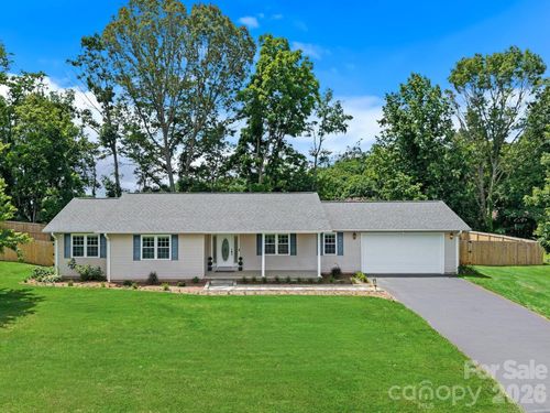 395 Spring Dr, Mars Hill, NC, 28754-6522 | Card Image