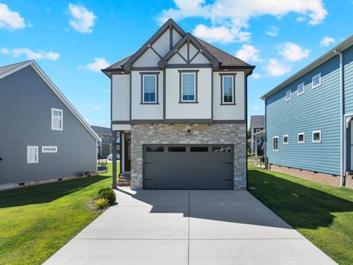 111 Barefoot Way, Winchester, TN, 37398-4766 | Card Image