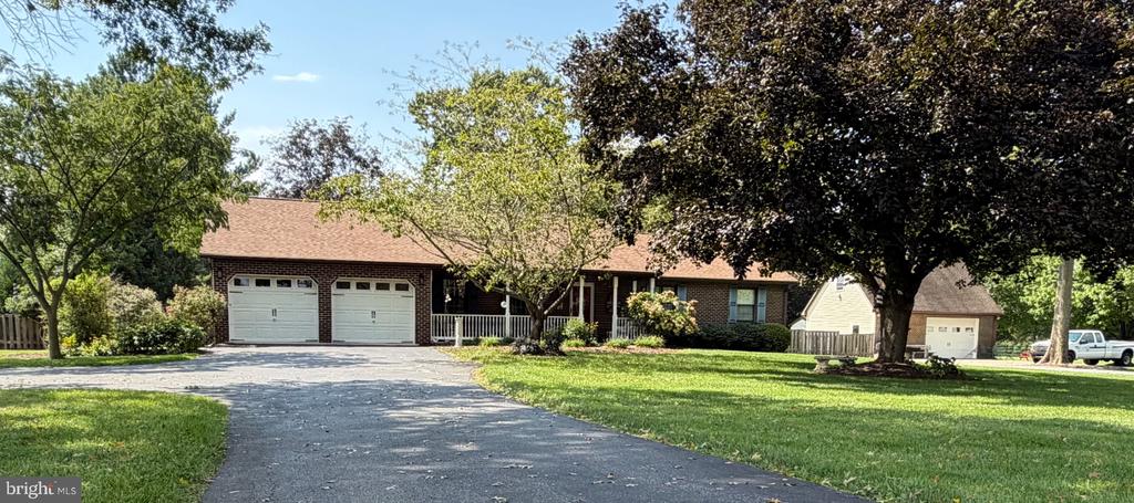Residential in ADAMSTOWN