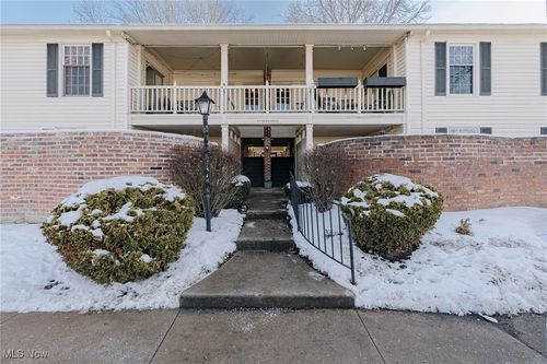 apt-3a-25 Berkshire Ct, Akron, OH, 44313-6757 | Card Image