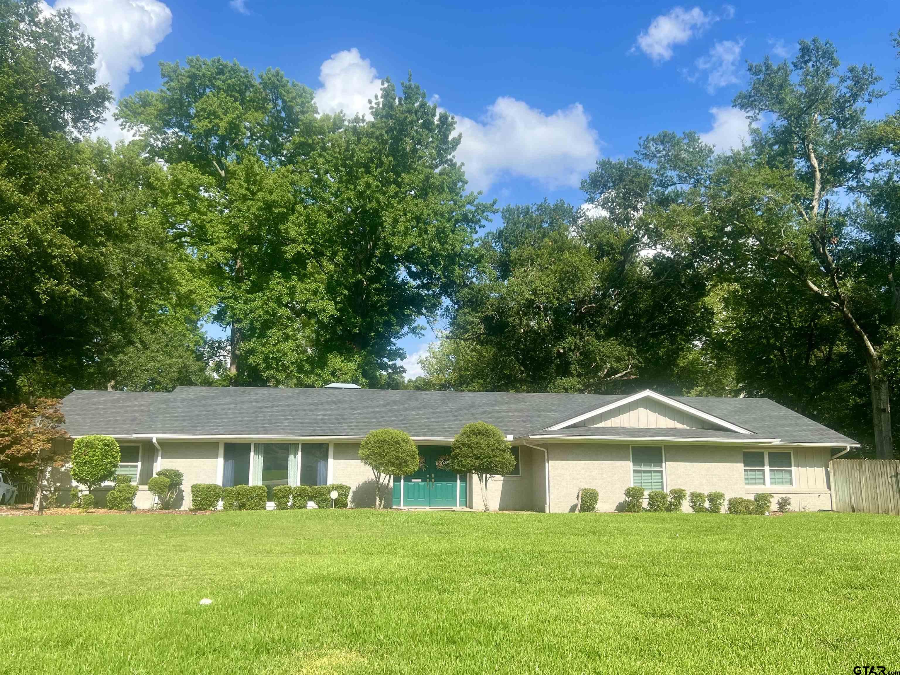 Bain Pl, Tyler, TX 75701