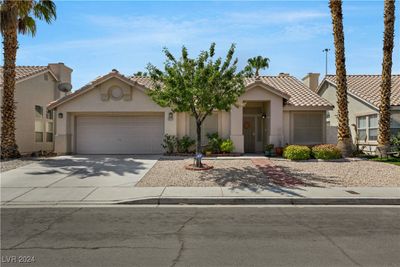 3231 Morning Springs Drive, House other with 2 bedrooms, 1 bathrooms and null parking in Henderson NV | Image 2